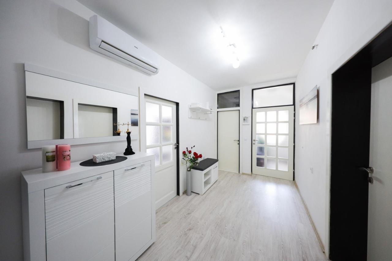 Deluxe Look Apartment Zadar Exterior photo