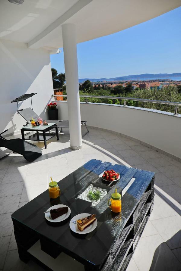 Deluxe Look Apartment Zadar Exterior photo